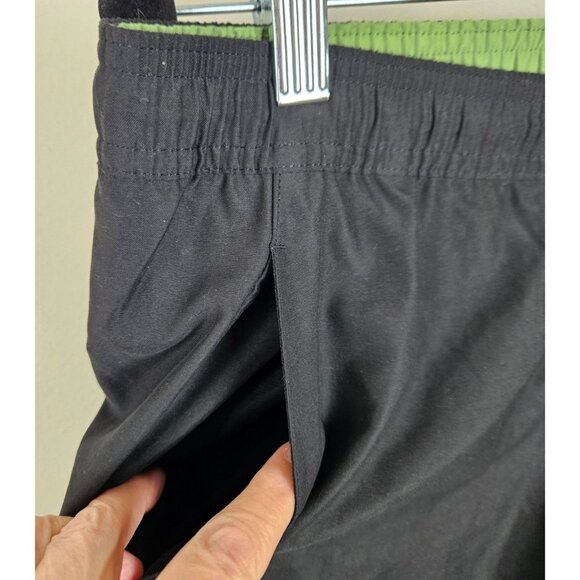 Adidas Mens Black & Green Athletic Shorts W/ Drawstrings Pockets Size M Workout - Picture 5 of 9